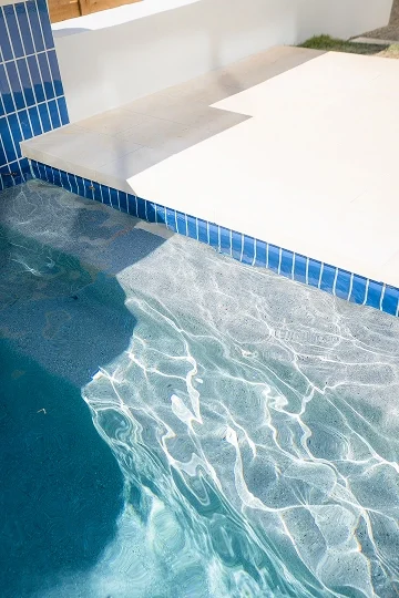 Cutters-Locke Lane 10