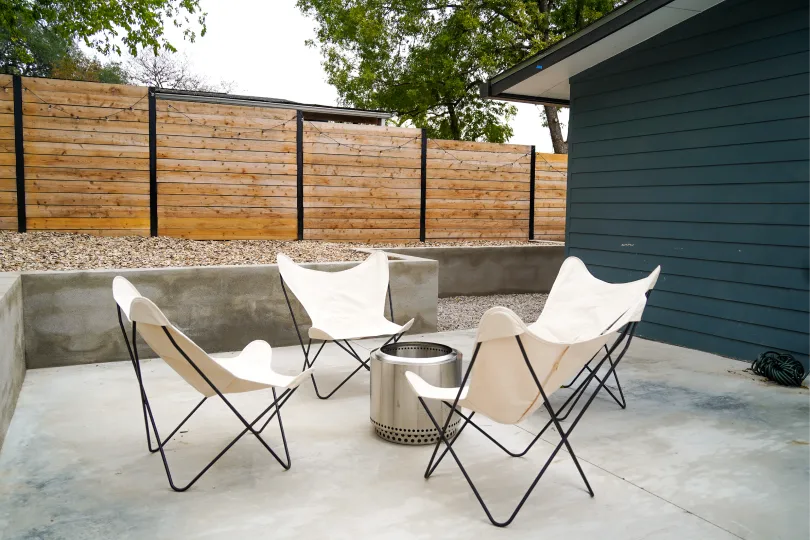 Cutters-cove estate 4 white patio chairs fire pit