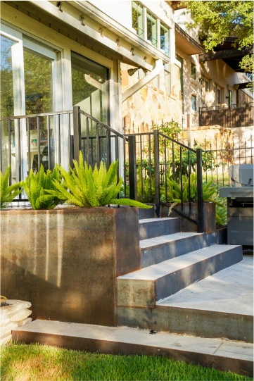 Cutters-Rolling Green landscaped entryway along stairs