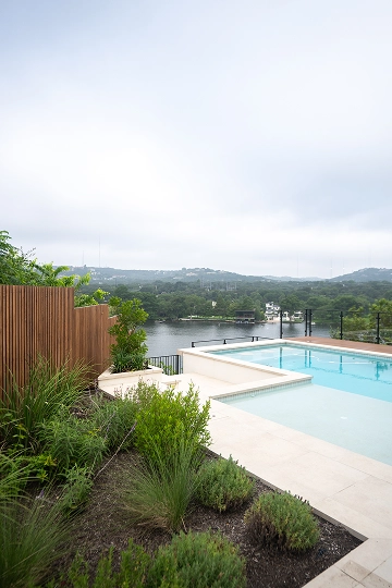 Cutters-Mount Bonnell image 4